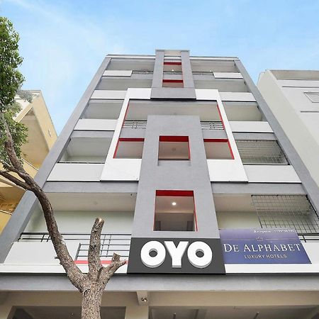 Super Townhouse De Alphabet Hotel Kukatpally Nexus Mall Хайдарабад Экстерьер фото